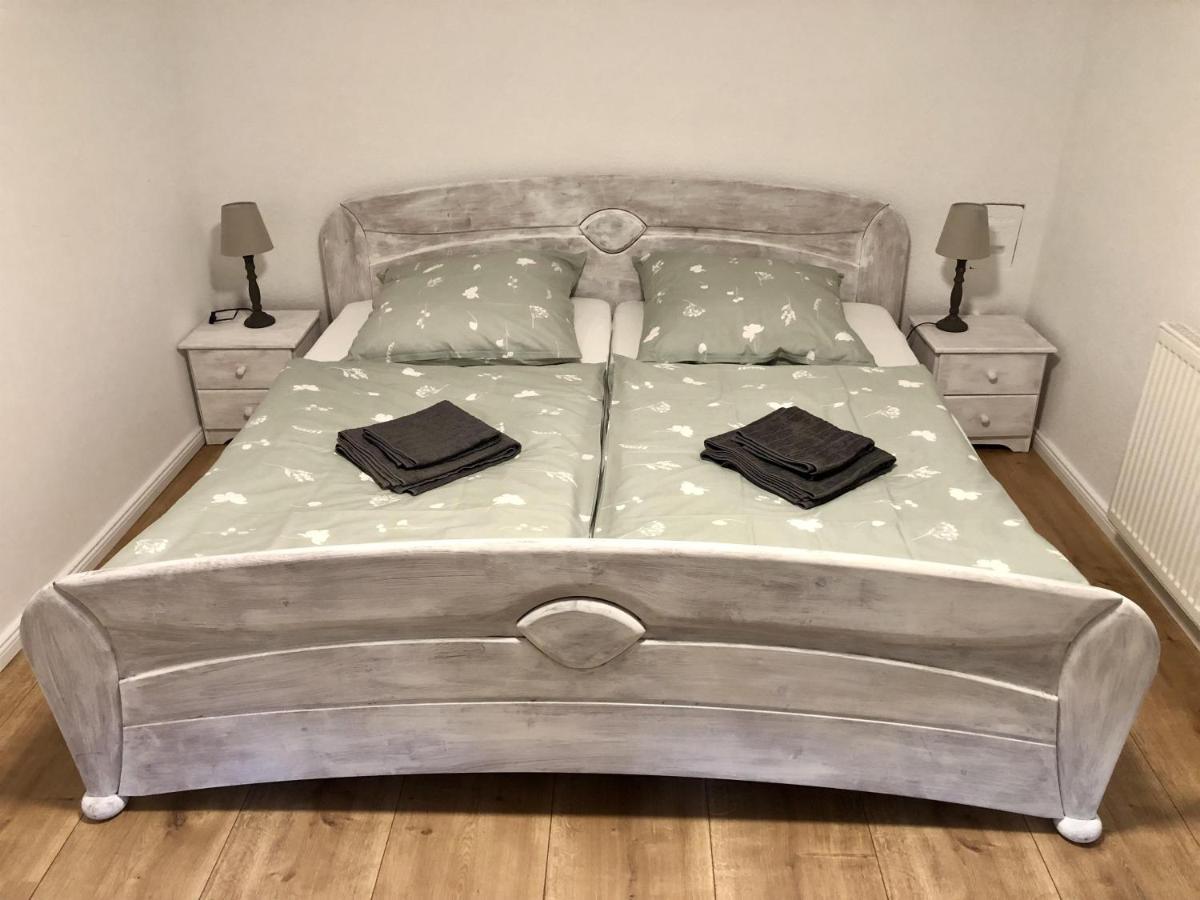 Am Lalobe, Ferienwohnung Schneverdingen Ngoại thất bức ảnh